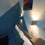 Bed & Breakfast One 3*