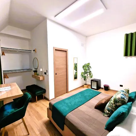 One Frühstückspension 3*