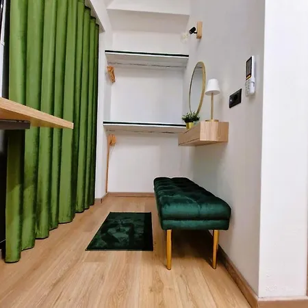 Frühstückspension One 3*