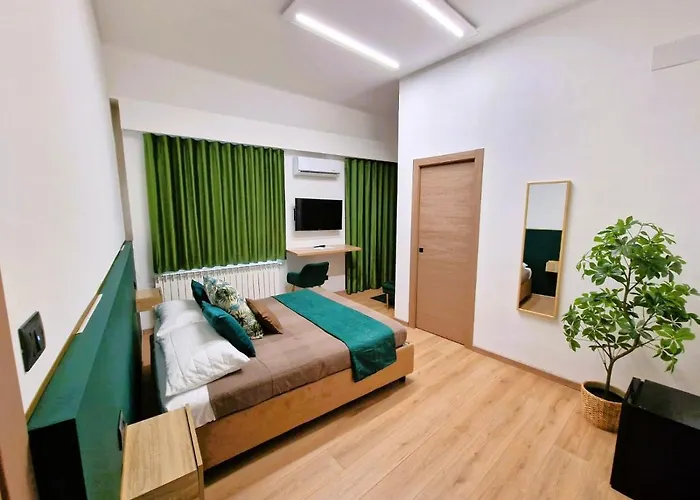 Bed & Breakfast One 3*