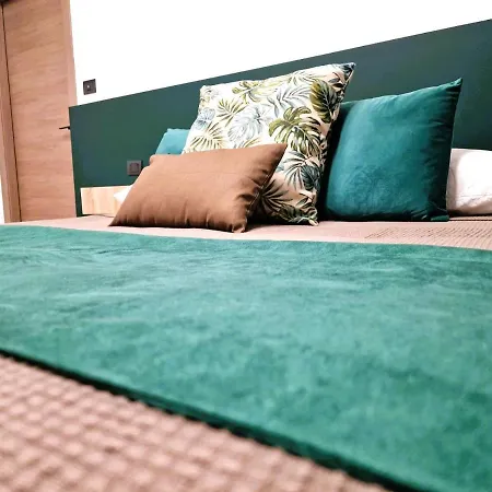 Bed and Breakfast One 3*
